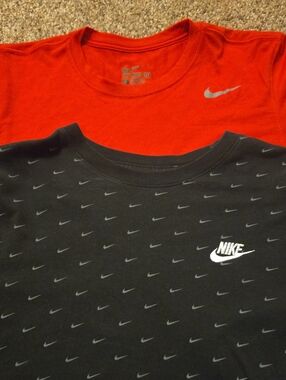 Red & Black Nike T-Shirt Bundle